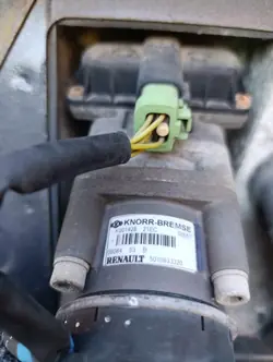 Válvula principal de travão OEM 5010633320 Renault Magnum