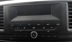 Opel Vivaro C III Radionäyttö OEM SSA34440