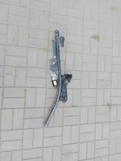 Chrysler Pacifica 16- liukuoven moottori OEM PN5926737AB