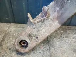 Poutre suspension arrière OEM Belka sanki zawieszenia