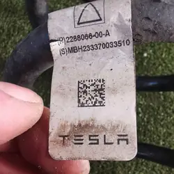 Mola amortecedor Tesla Model Y OEM 228806600A