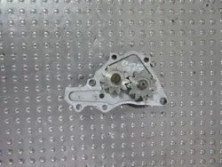 Käytetty öljypumppu Isuzu D-Max II 2.5D 2013 Biturbo