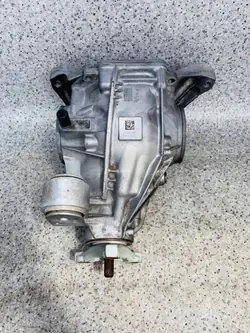 Mercedes E W213 Differential 2133502209