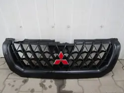 Framgrill MITSUBISHI PAJERO SPORT 98-2002 OEM