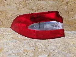 Luz Trasera Izquierda Skoda Superb II 2008-2013 OEM KMR694