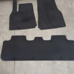Tesla Model Y Fußmatten Set OEM WLL17733