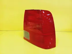 Feu Arrière Droit VW Passat B5 Kombi 96-99 3B5945096F