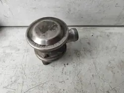 Toissijainen ilmaventtiili A4 B6 2.0 ALT OEM 06B131101E