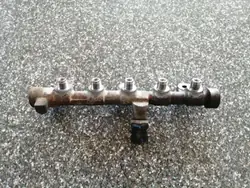 OEM 0445214258 Insprutningsräls för Opel Movano B