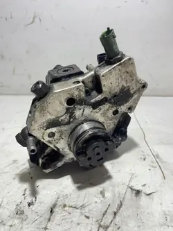 Pompe à carburant haute pression OEM 0445010111 Volvo V70