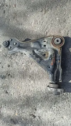 Delphi TC3685 Bras de Suspension Avant