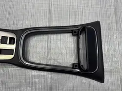 Fiat 600 keskustunnelikehys OEM 735758295