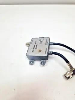 Mercedes W220 Antennförstärkare OEM SYN8711A
