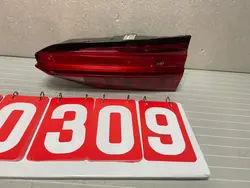 Luz trasera derecha Audi A6 C8