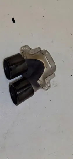 Buse d'échappement Mercedes-Benz C W206 AMG OEM A2064900802