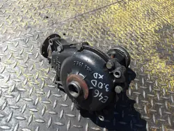 BMW E46 3.0D Främre Differential Reducer