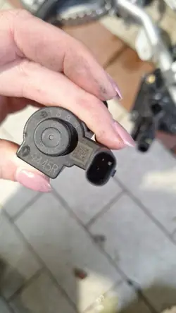 Válvula Sensor Pressão Óleo OEM 13829445R - Renault