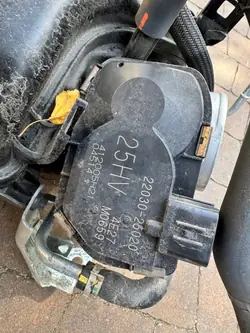 Coletor de admissão Toyota OEM para RAV4 2.5 Híbrido