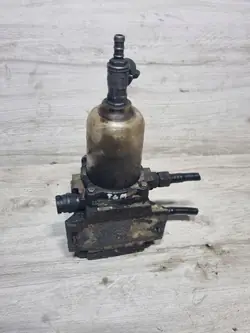 MAN OEM Polttoaineen erotin lämmittimellä TGL/TGM
