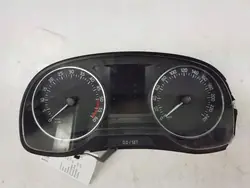 Cuentakilómetros 6V0920731B Skoda Fabia III