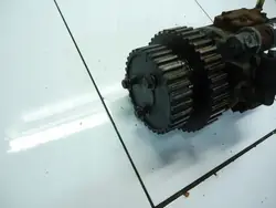 FOCUS MK2 1.8TDCI Bomba de combustible 4M5Q9B395AF