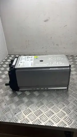 Batería Audi usado OEM 8B3915105F 1Ah