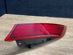 HY3215K273AA Bakre stötfångarlampa vänster Land Rover