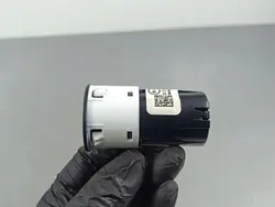 Prise USB Kia EV6 OEM 96125CV000 - Occasion