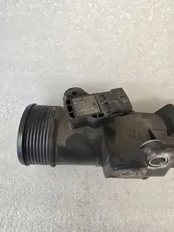 Volvo Intercoolerpijp OEM 31422153 - Gebruikt