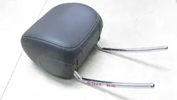 Mercedes W205 oikea etupääntuki OEM 187/075