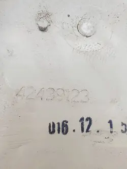Réservoir d'expansion de liquide de refroidissement OEM 42439123 pour Chevrolet Bolt 2018