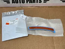 Refletor para-choques traseiro BMW OEM 7495861 - Usado