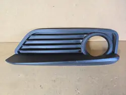 Framstötfångare BMW 1 F20 F21, höger grill 7371666