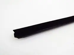 OEM LISTWA ZGARNIAJĄCA LT S60 II Dörrtätning Vänster Bak