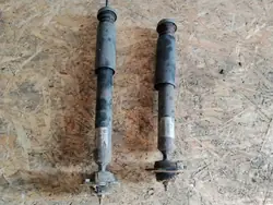 Takaiskunvaimennin OEM 6771555 BMW 1-sarjalle