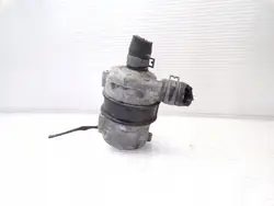 Pompe à eau auxiliaire Audi A4 B9 TFSI OEM 8W0145879B