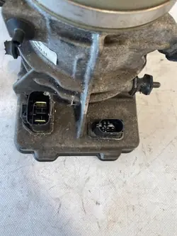 Pompe de direction OEM 31340205 pour Volvo V60/S60