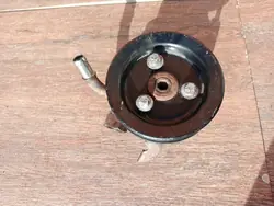 Pompe de direction assistée Jeep OE