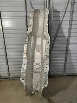 VW Passat B8 lämpösuoja OEM 5Q0825661BH