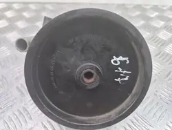 Pompe hydraulique Mercedes-Benz C200 W204 OE A 006 466 68 01