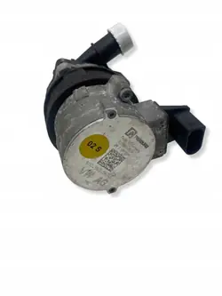 Pompe à eau auxiliaire Audi Q8 OEM 4M0965567C