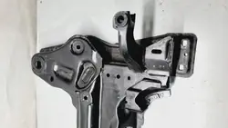 Vorderes Hilfsrahmen OEM 9841458080 für Peugeot 2008