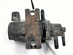 Vacuum Valve MK667899 FUSO CANTER 9C18