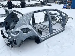 VW29475 OEM Pitkä Oikea Kynnys VW ID3 19- LD5H