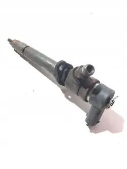 Inyector Volvo V70 2005 OEM 8658351