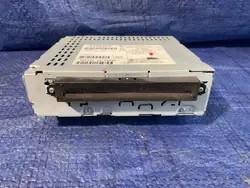 Lecteur CD Volvo OEM 30679804-1 Occasion