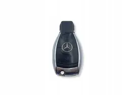 Clé Mercedes OEM UHP2249 - 2 Boutons Argent Occasion