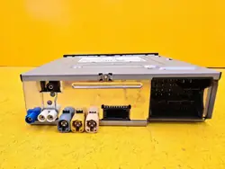 Kartenleser OEM 83A035842A für Audi A1 II