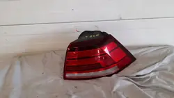 Luz Trasera Derecha VW Golf VII 5G0945096Q