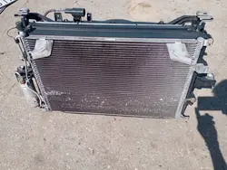 Radiador de aire acondicionado con ventilador Volvo V70 2.4 20V